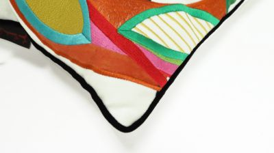 Cushion image number 0